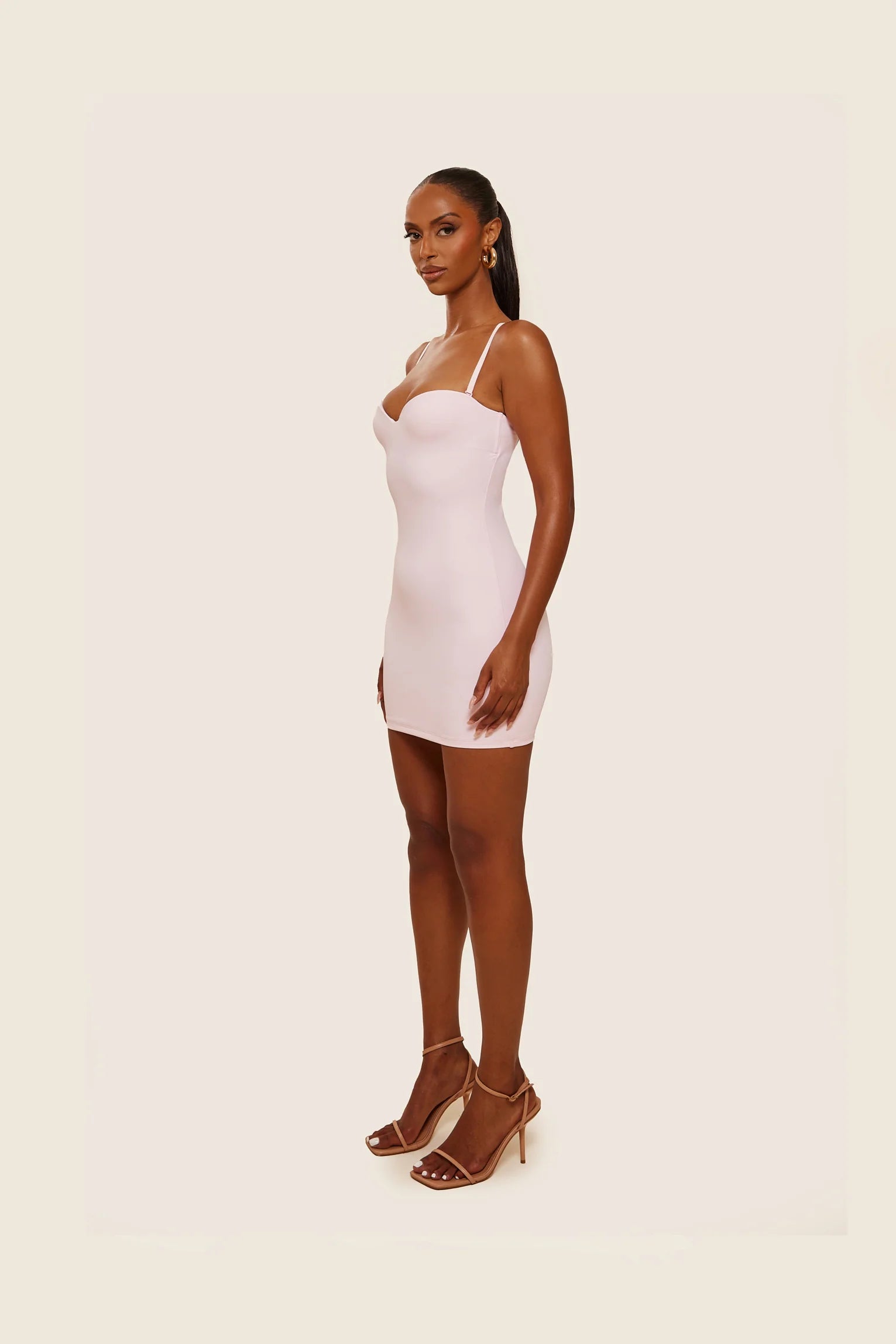 Valérinne Sweetheart Sculpt Mini Dress