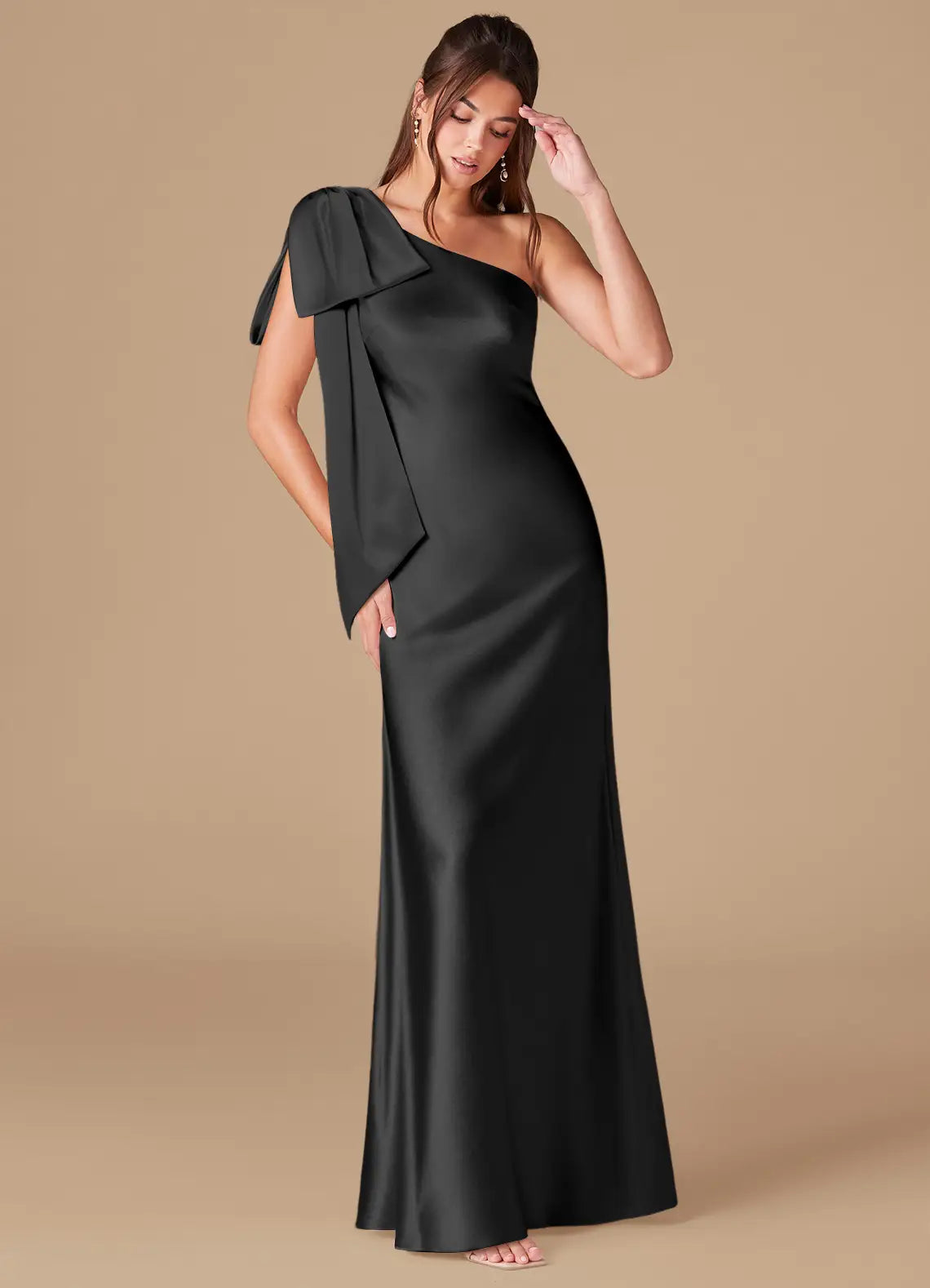 Valérinne Capri One-Shoulder Metallic Maxi Dress