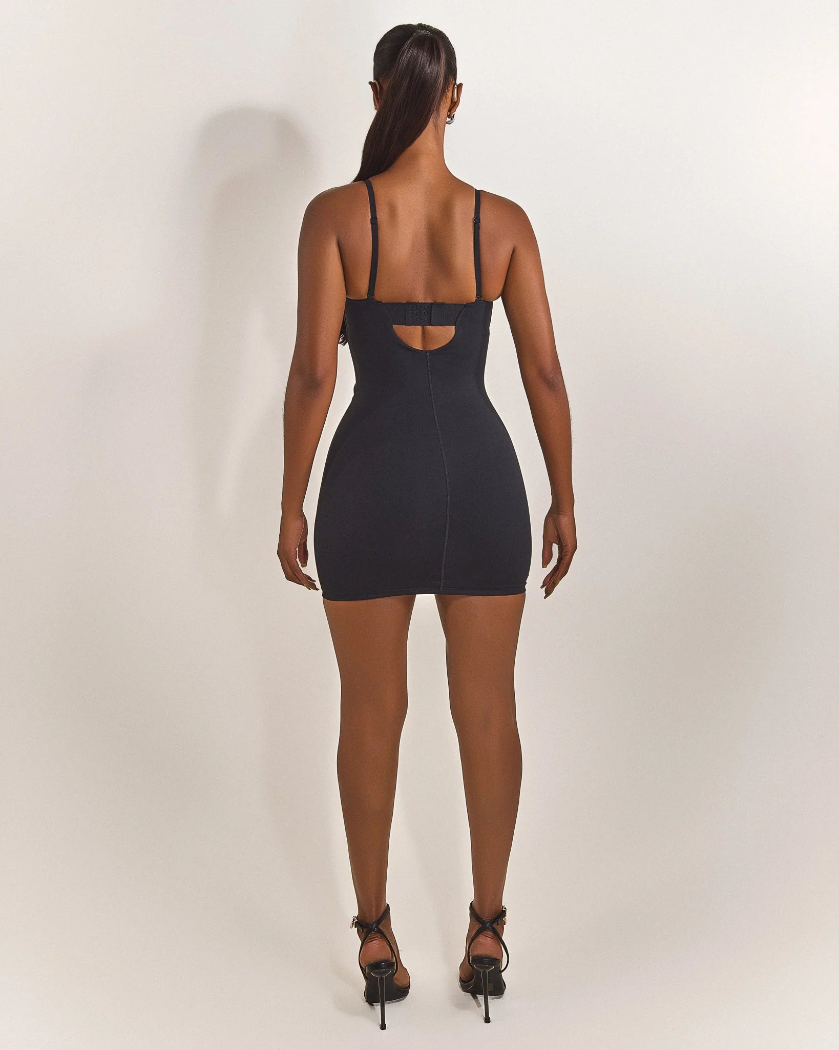 Valérinne Sweetheart Sculpt Mini Dress