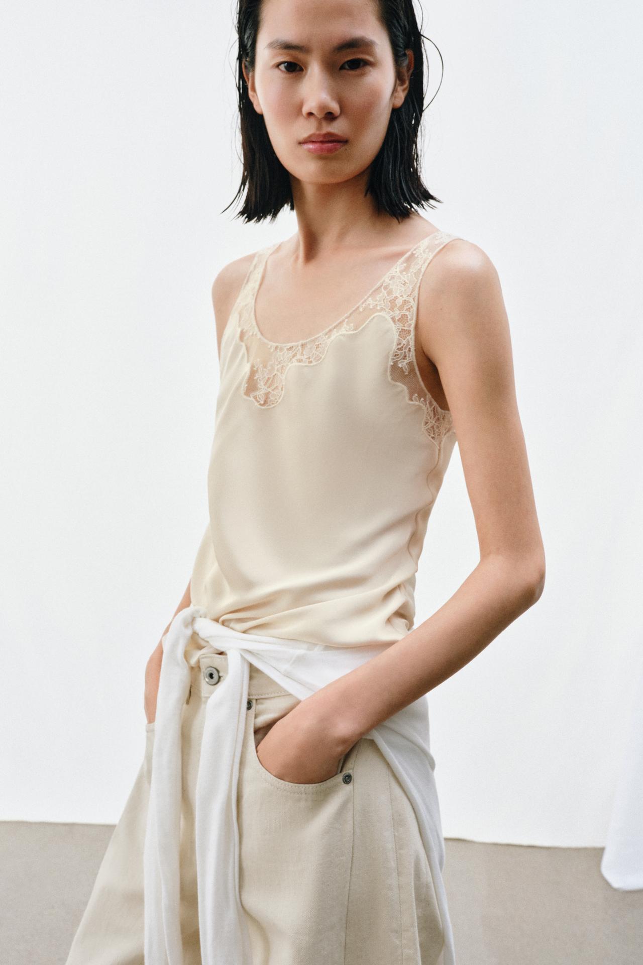 Valérinne Satin Lace Detail Top