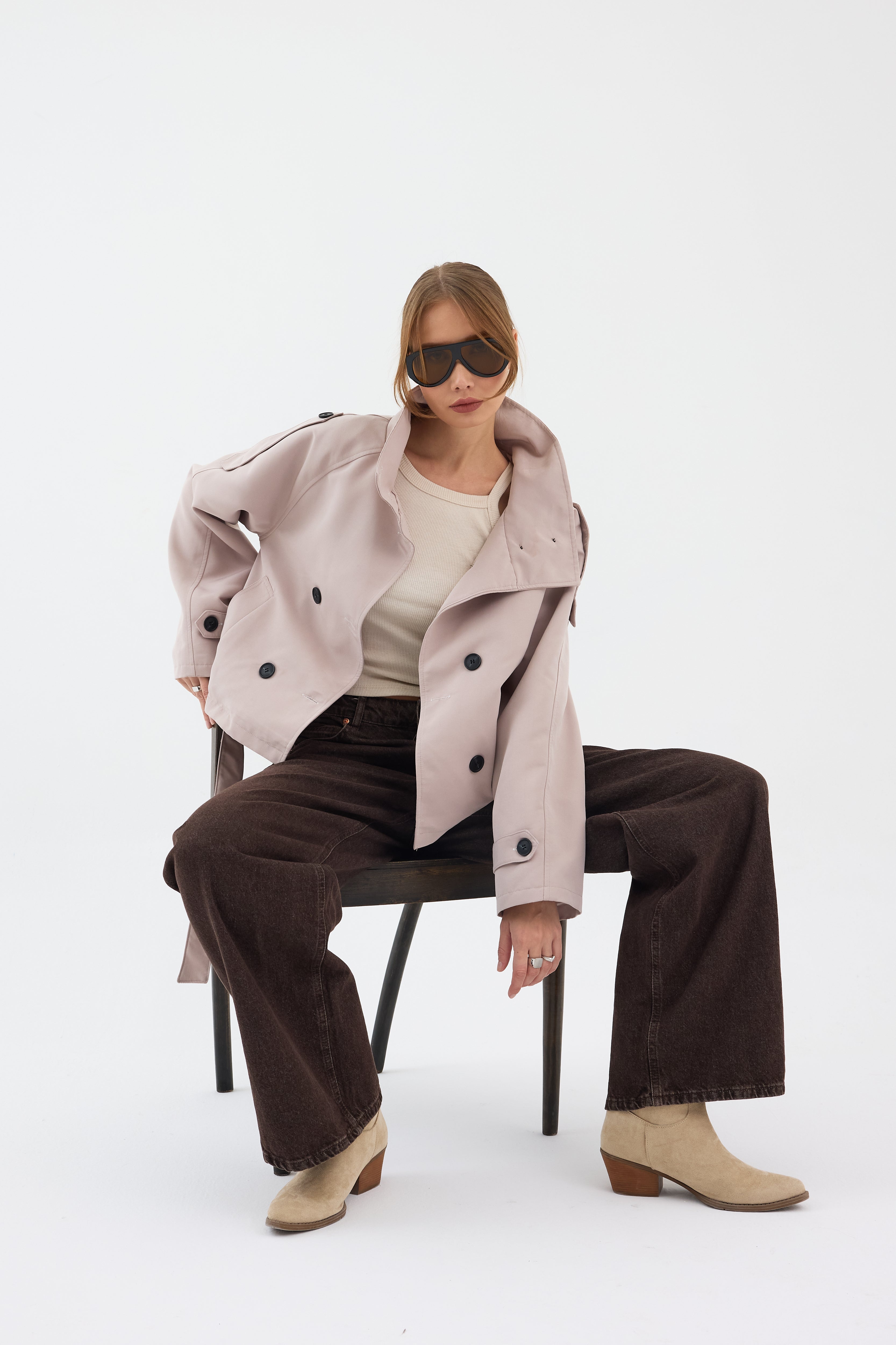 Valérinne Ruvéa Cropped Trench Coat