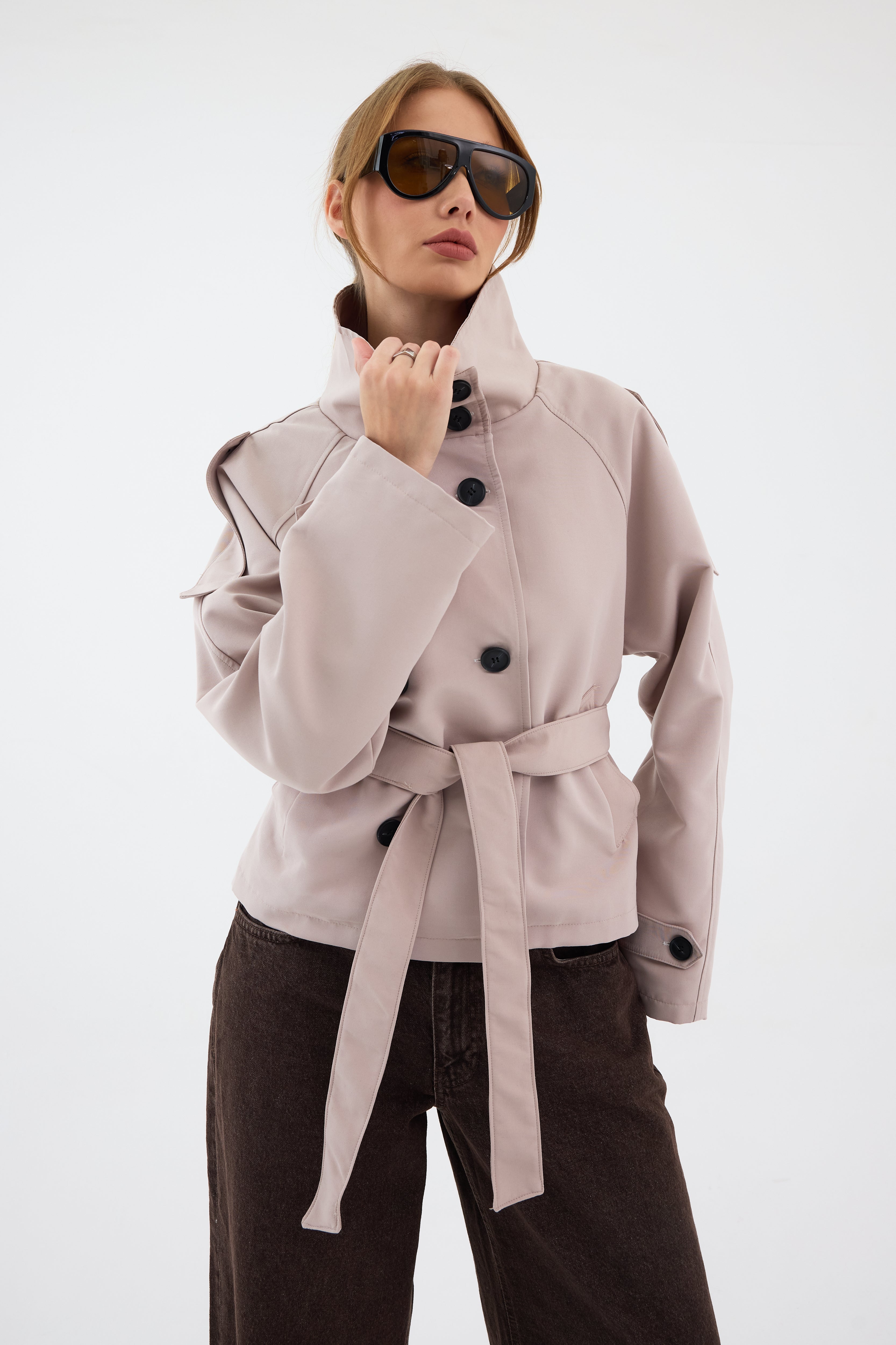 Valérinne Ruvéa Cropped Trench Coat