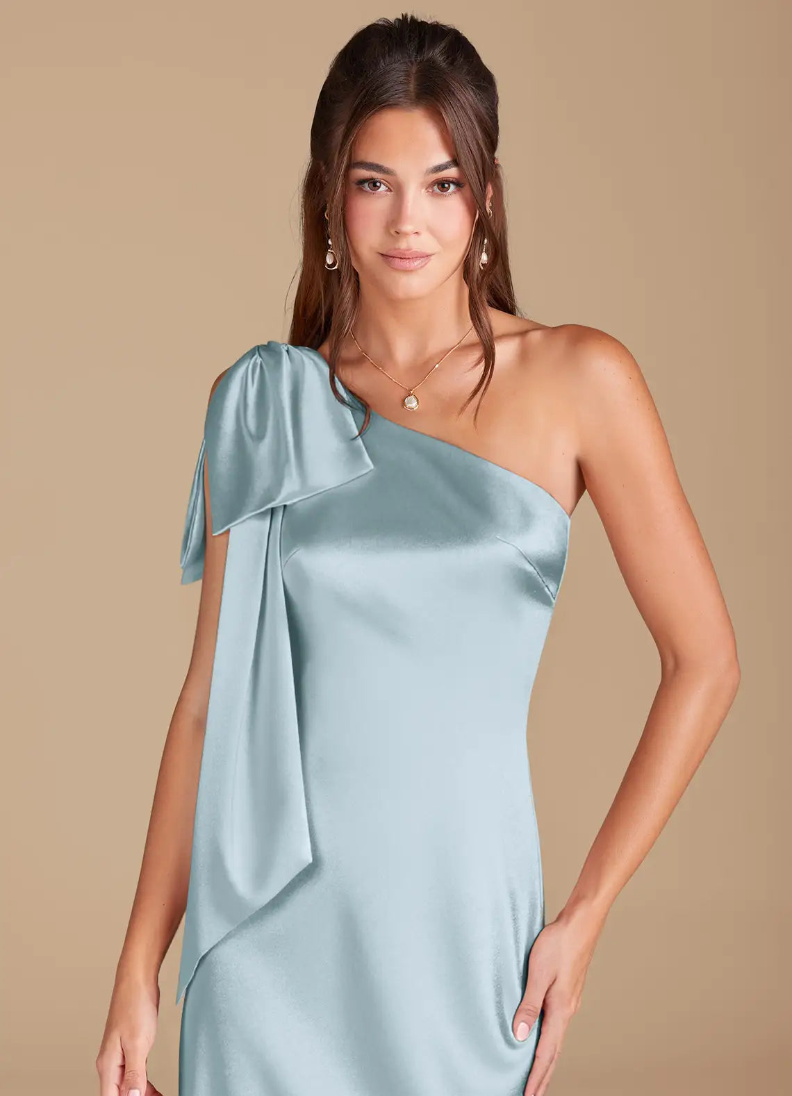 Valérinne Capri One-Shoulder Metallic Maxi Dress