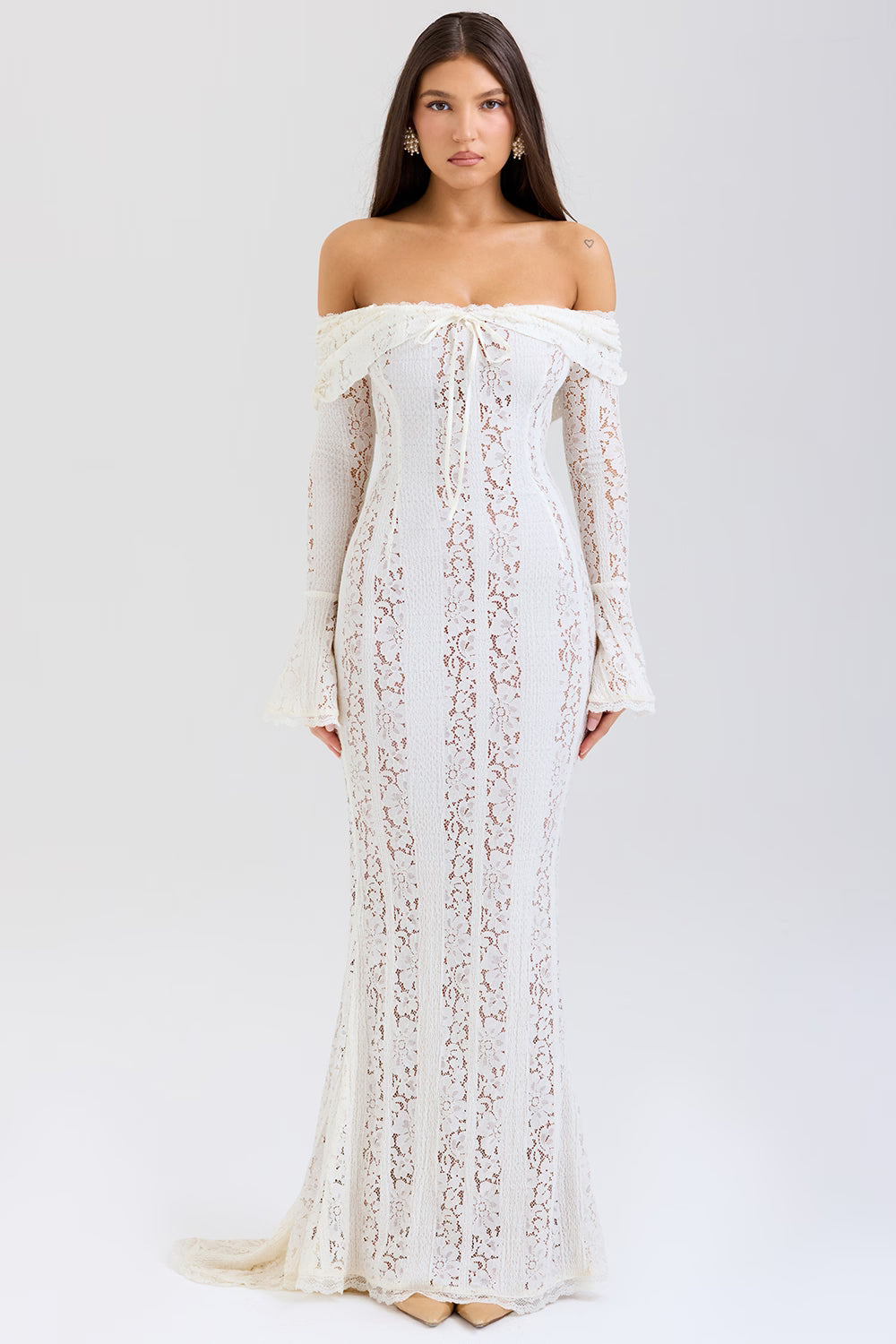 Valérinne Belle Lace Maxi Dress