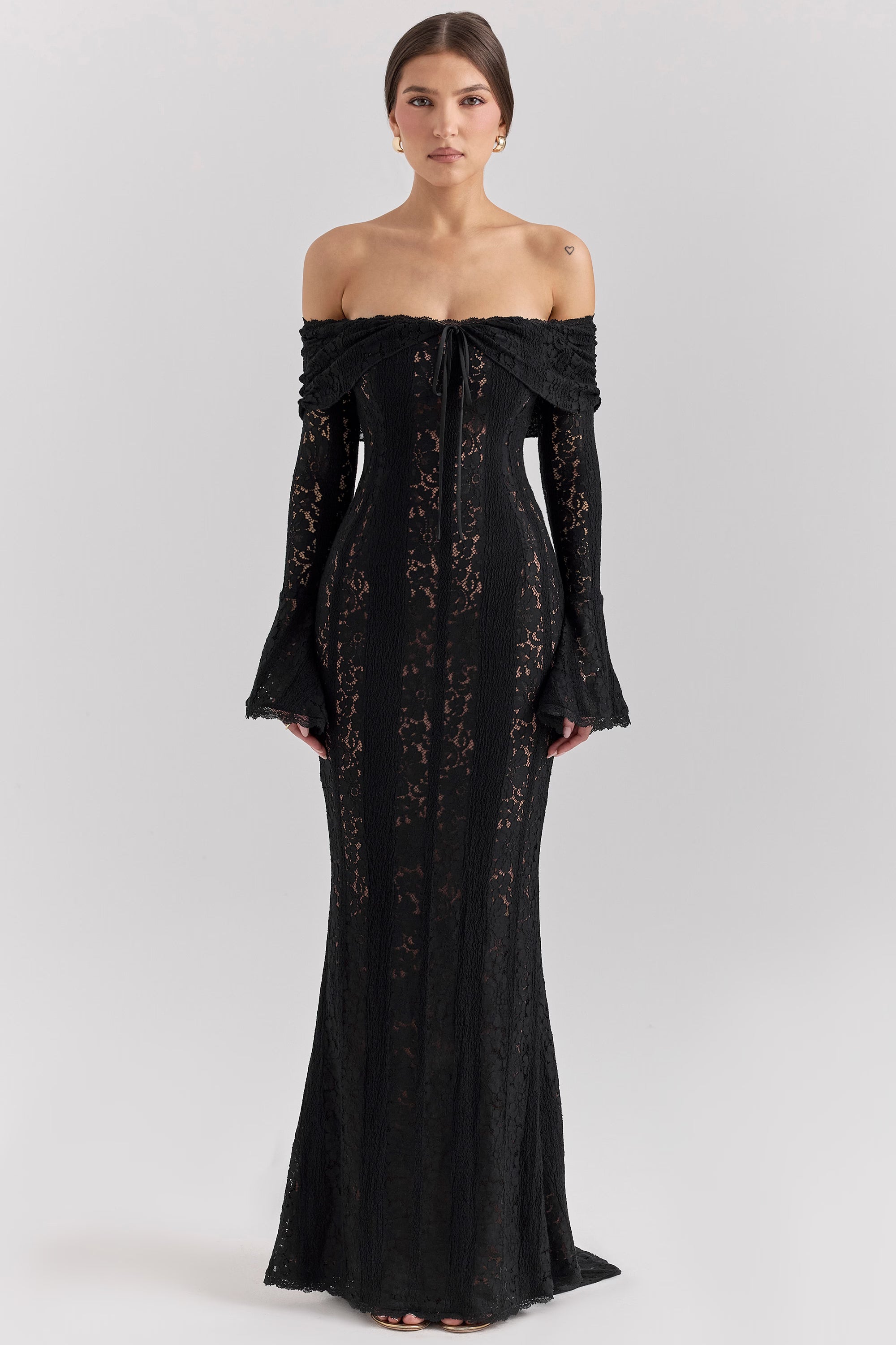 Valérinne Belle Lace Maxi Dress