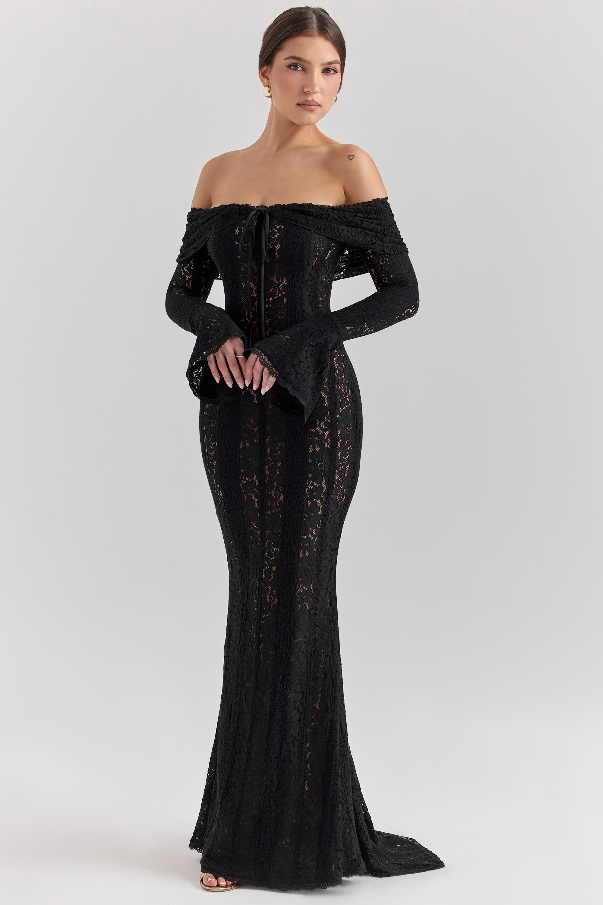 Valérinne Belle Lace Maxi Dress